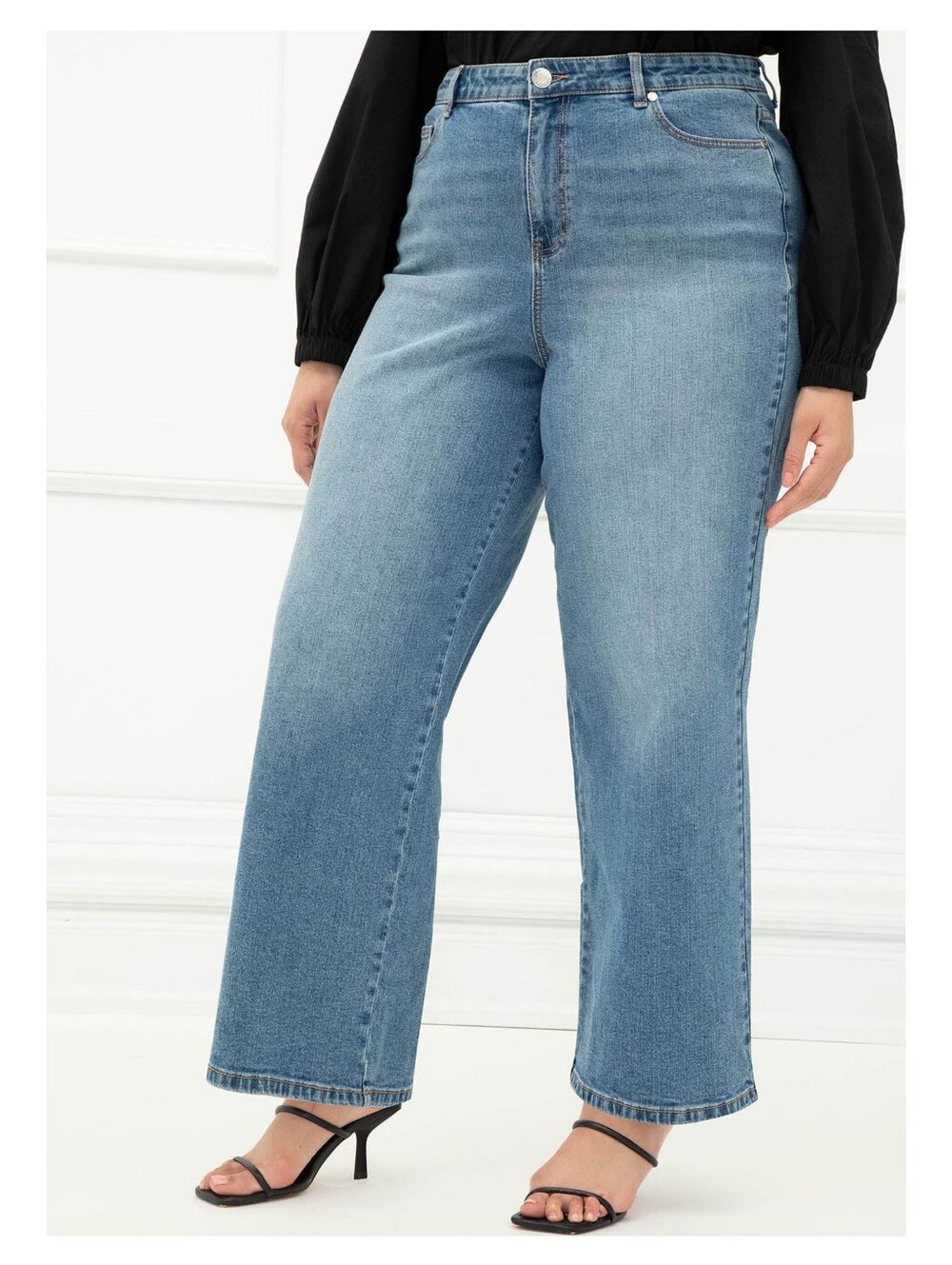 Perfect Eloquii Elements wide leg Blue Jeans Size 16